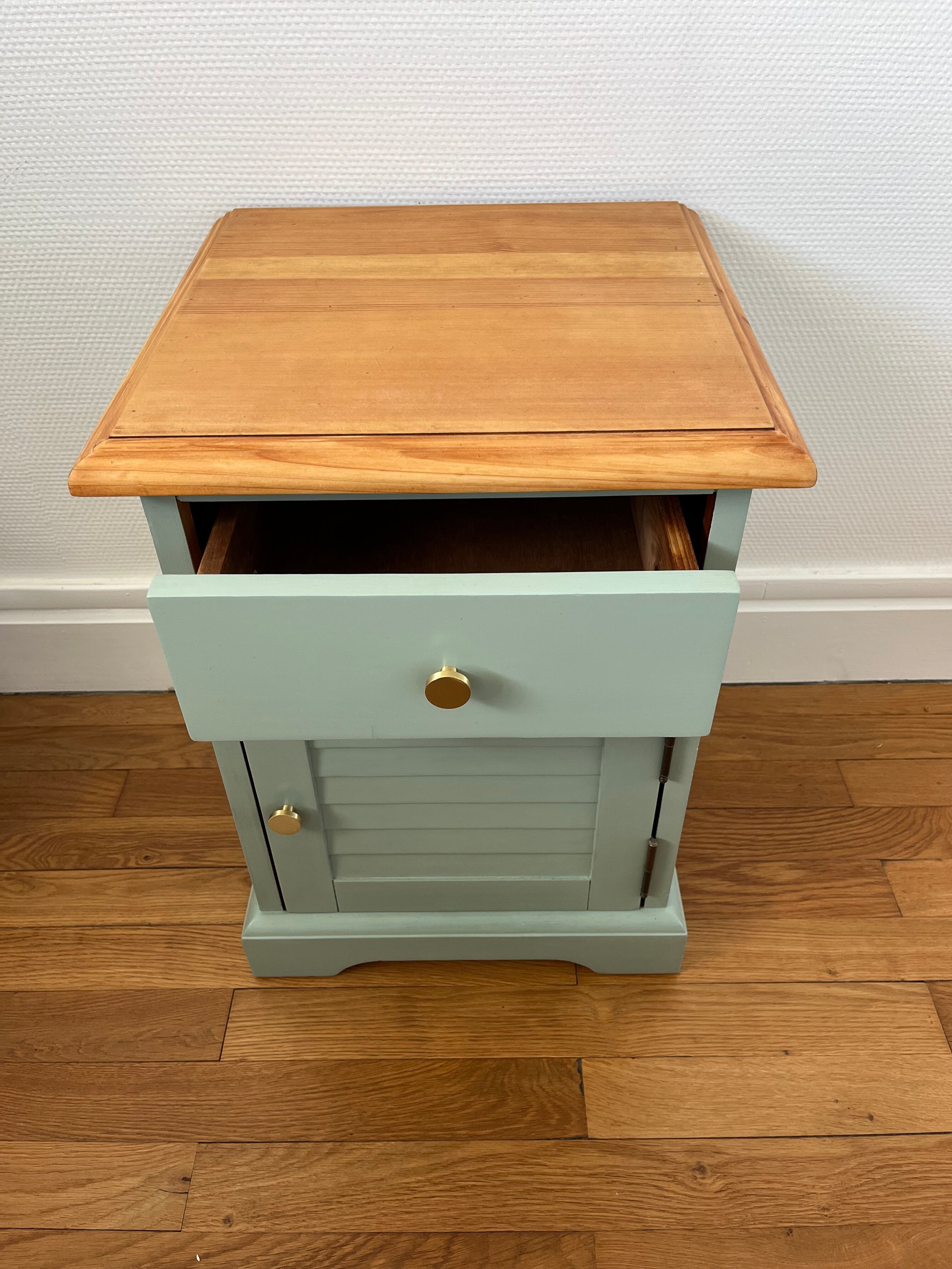 Bedside table, sage green – natural wood top