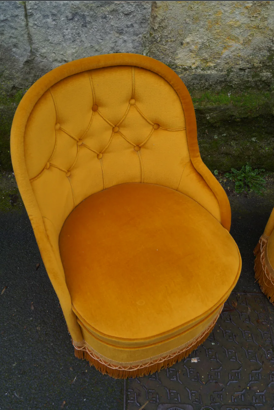 Pair of mustard convertible chairs