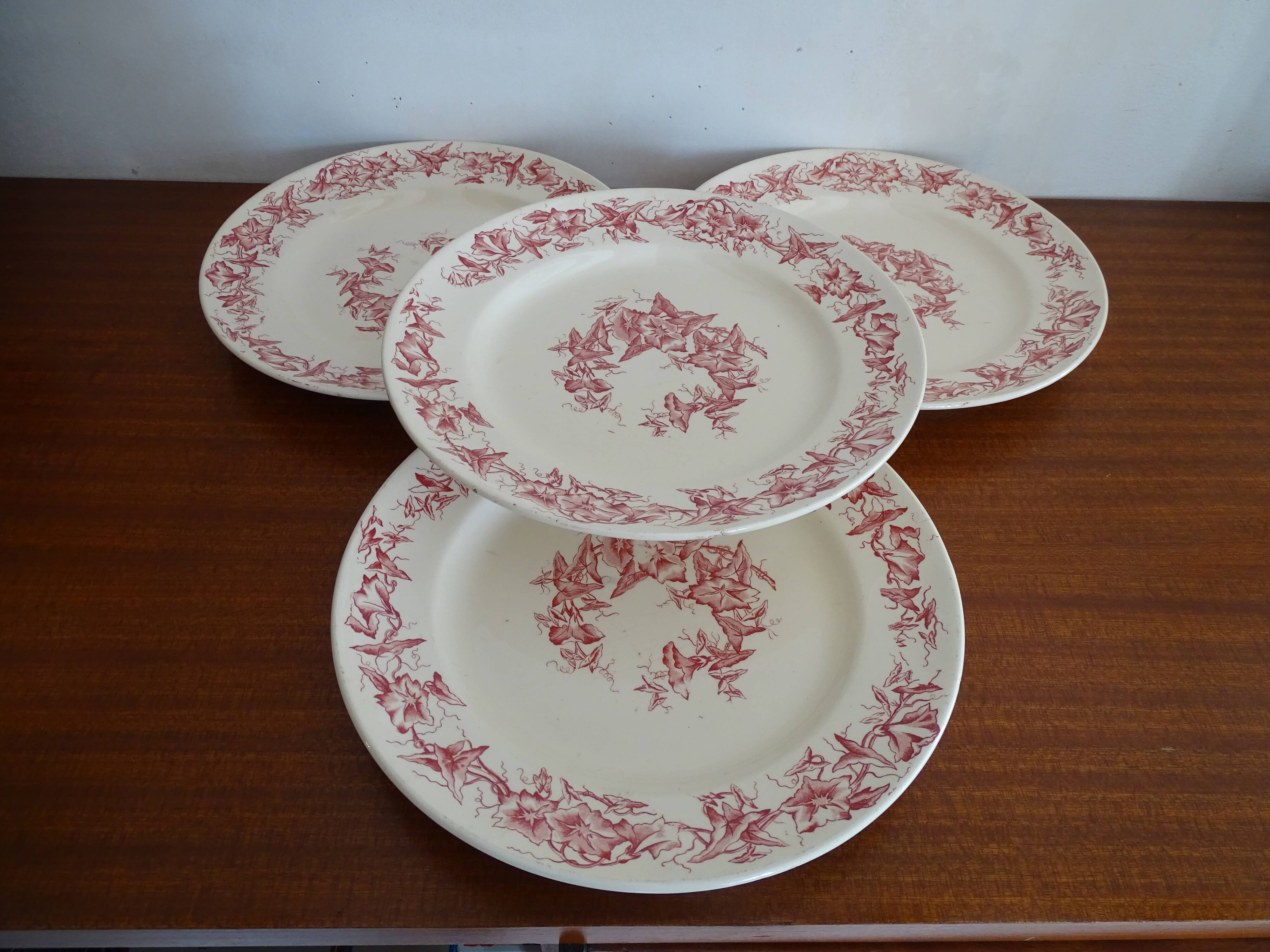 4 old faience plates Lonchamps a fleurs - Lierons - Terre de fer