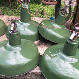 Set of 7 green industrial lamps in good condition, 1970s