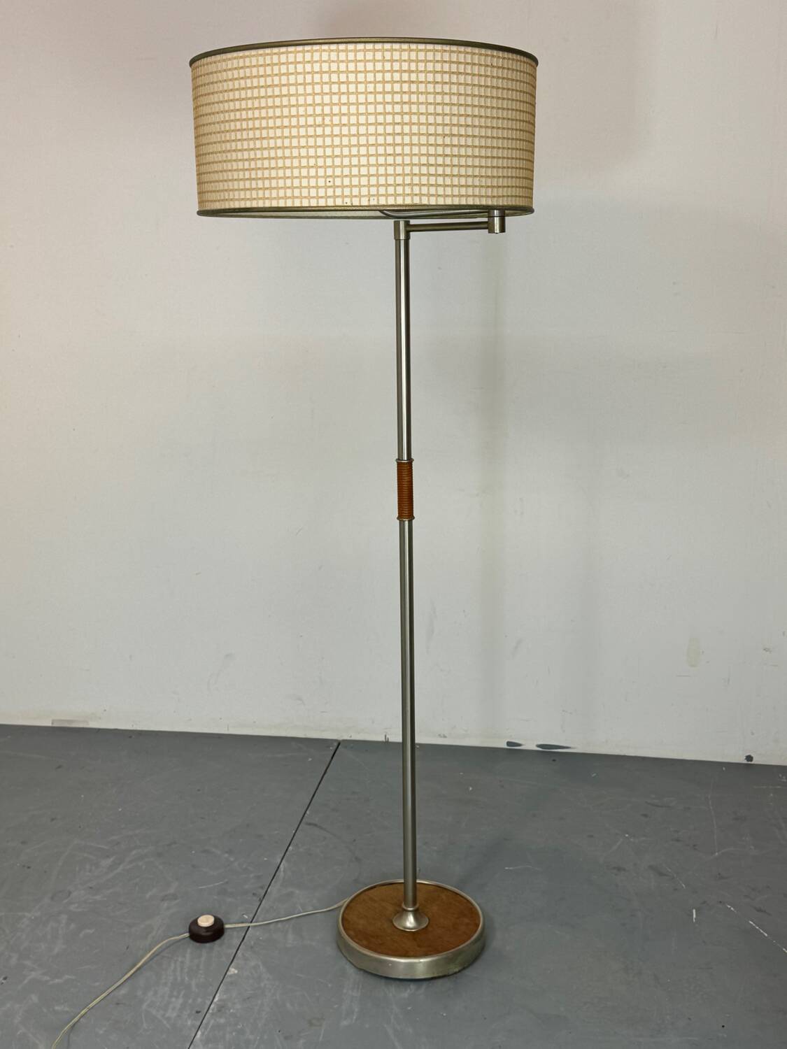Bauhaus Wood and Steel Floor Lamp, 1950s