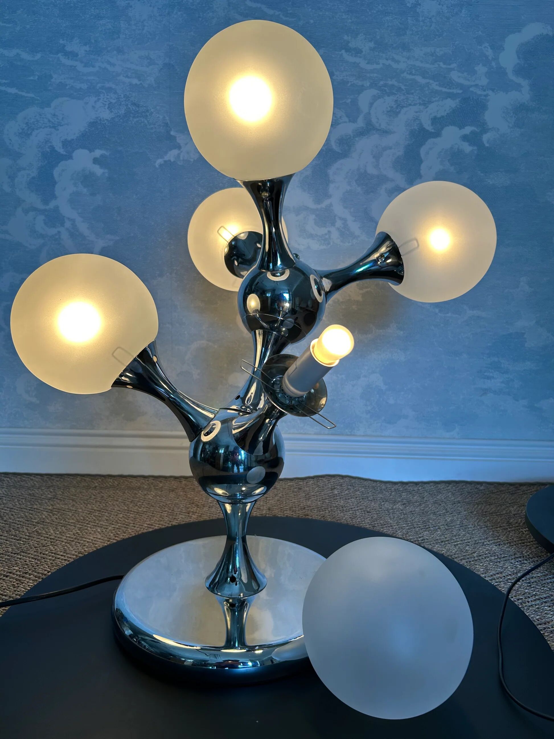 Unique table lamp with a chrome frame and opaque glass globes, 1970s, Space Age, Atomic Age, Sputnik