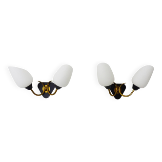 Pair of vintage Maison Arlus wall lights from the 50s in brass, opaline globe.