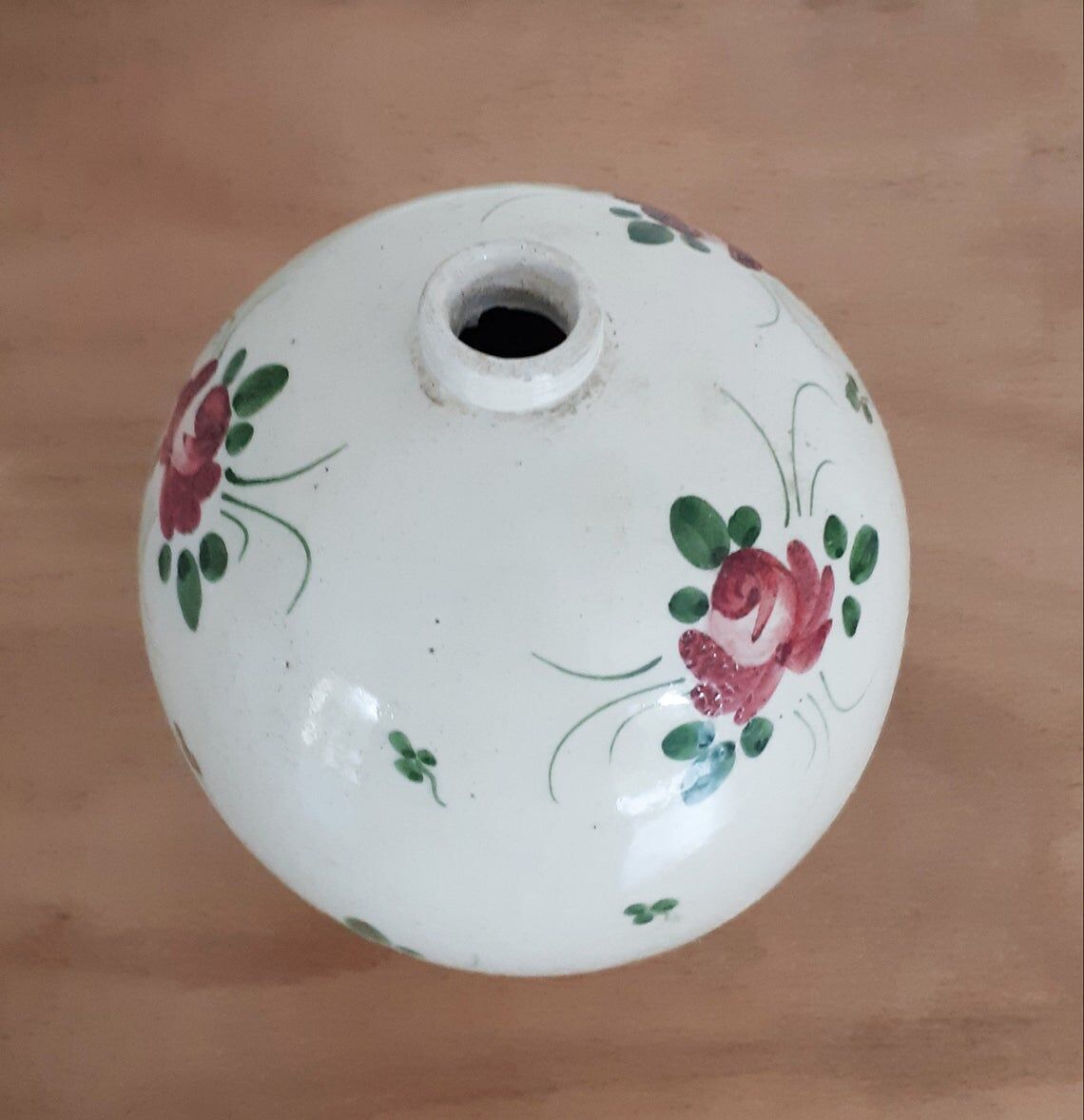 Pied de lampe en faience motif fleuri