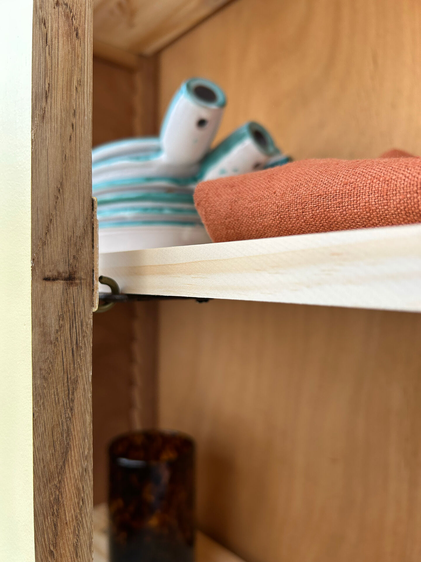 Armoire vitrée rénovée 