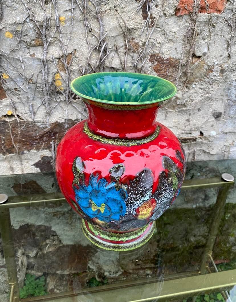 Vintage red vase germany year 70 fat lava floral decoration 70s