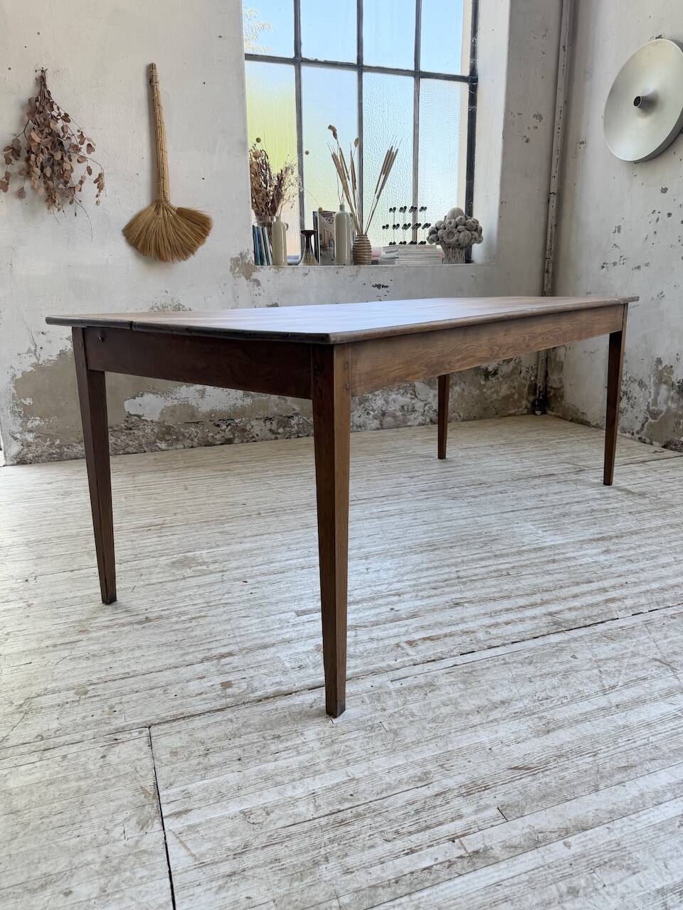 Table de ferme chêne pieds fuseaux 1950