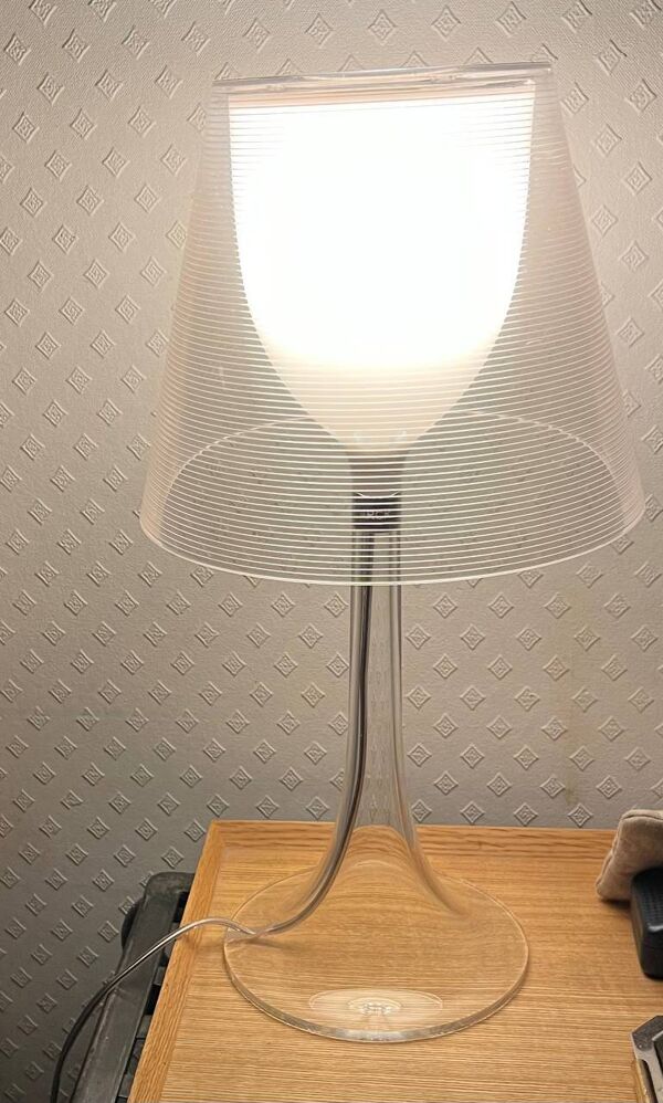 Lampe Flos Miss K Starck blanche