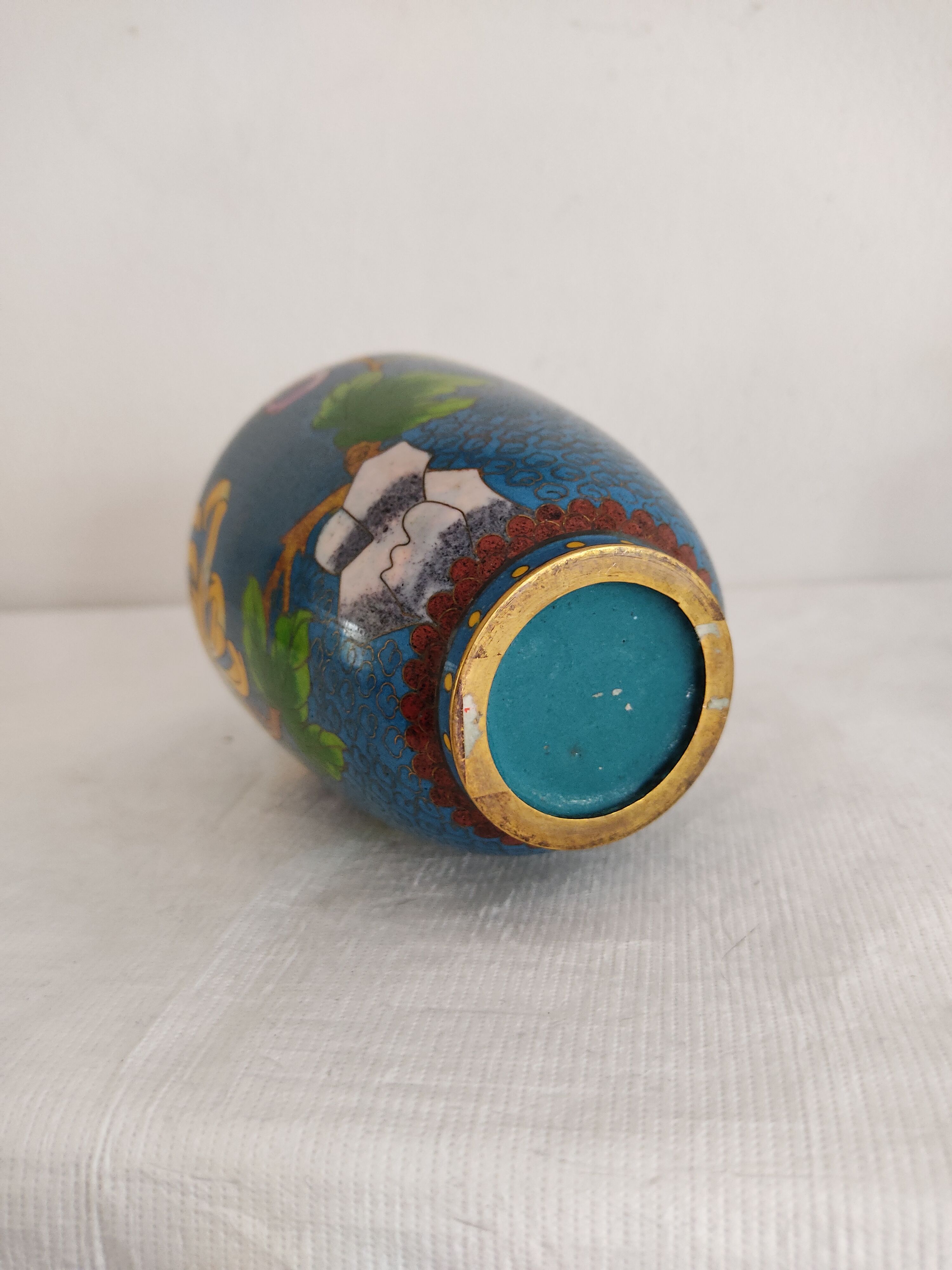 China 15 cm partitioned enamel vase