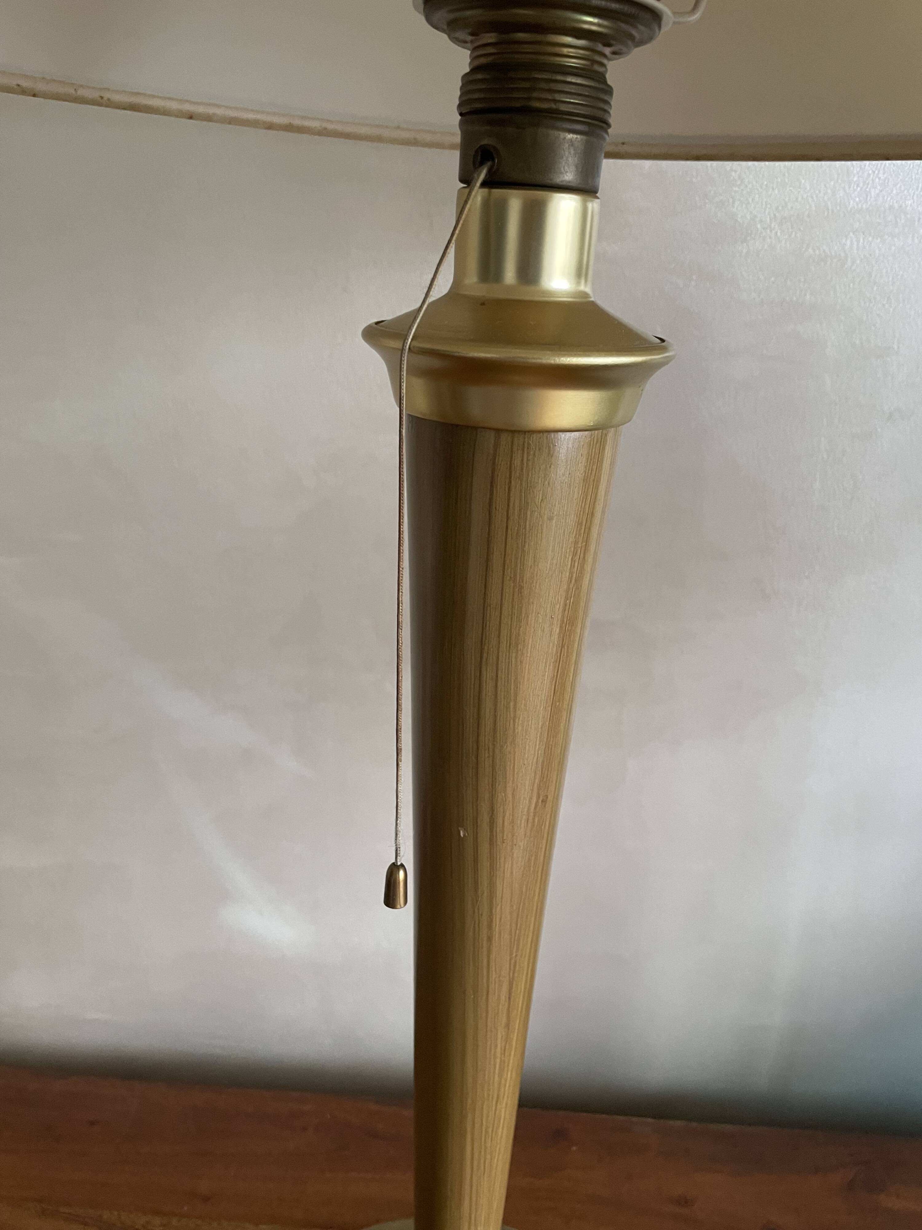 Large Mazda Lita Lamp