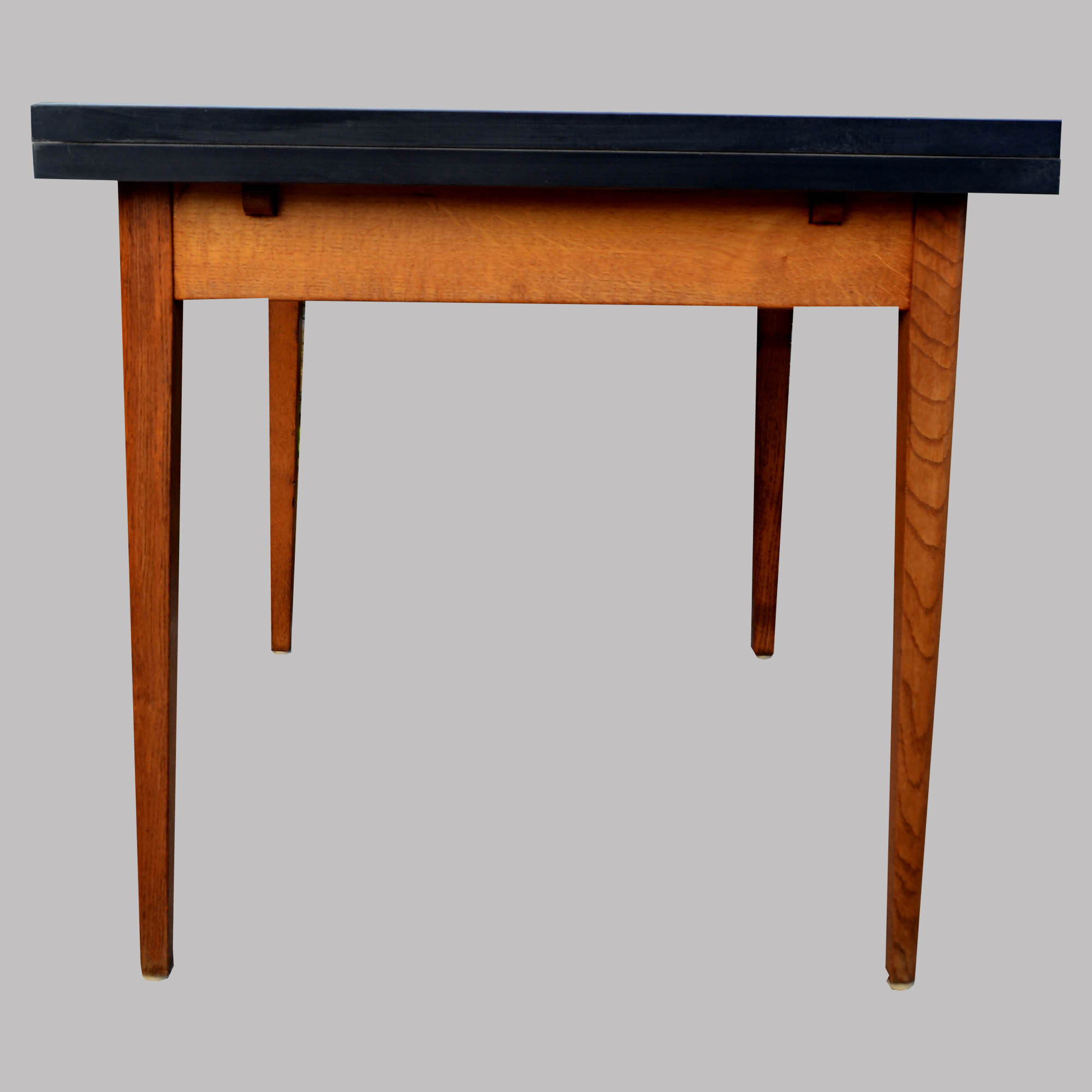 Table de cuisine formica
