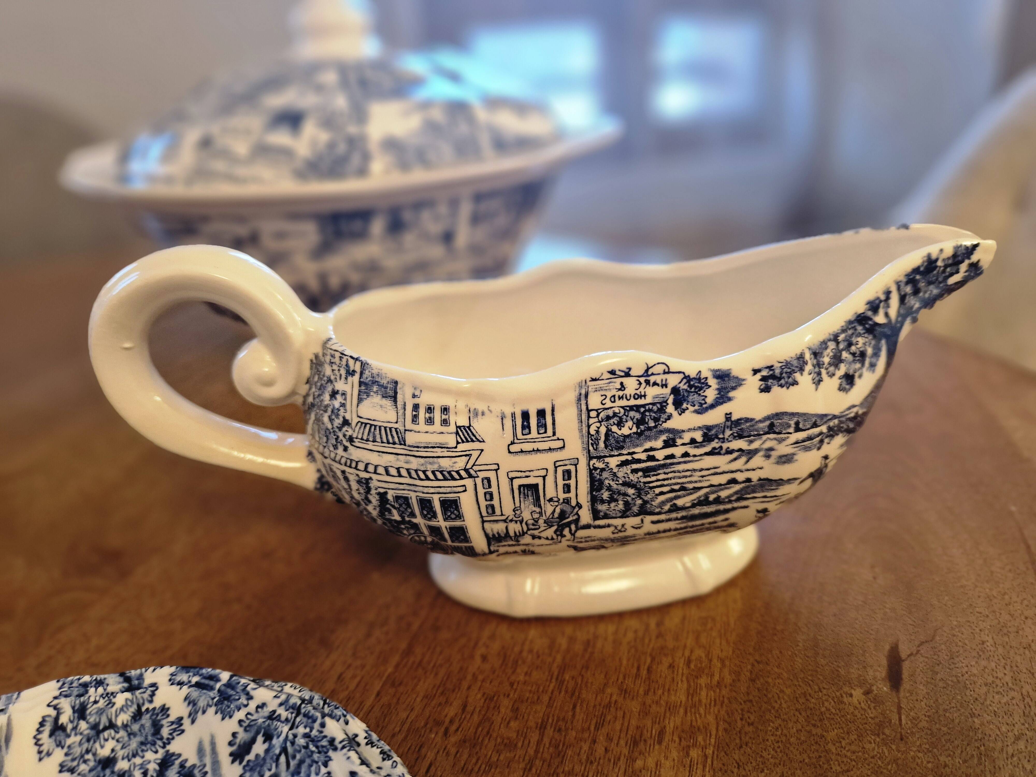 Vintage tableware "English style" Lunéville – Hunters & Pub Hare & Ho