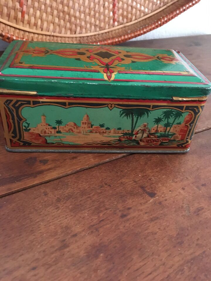 Ancient metal box with orientalist design