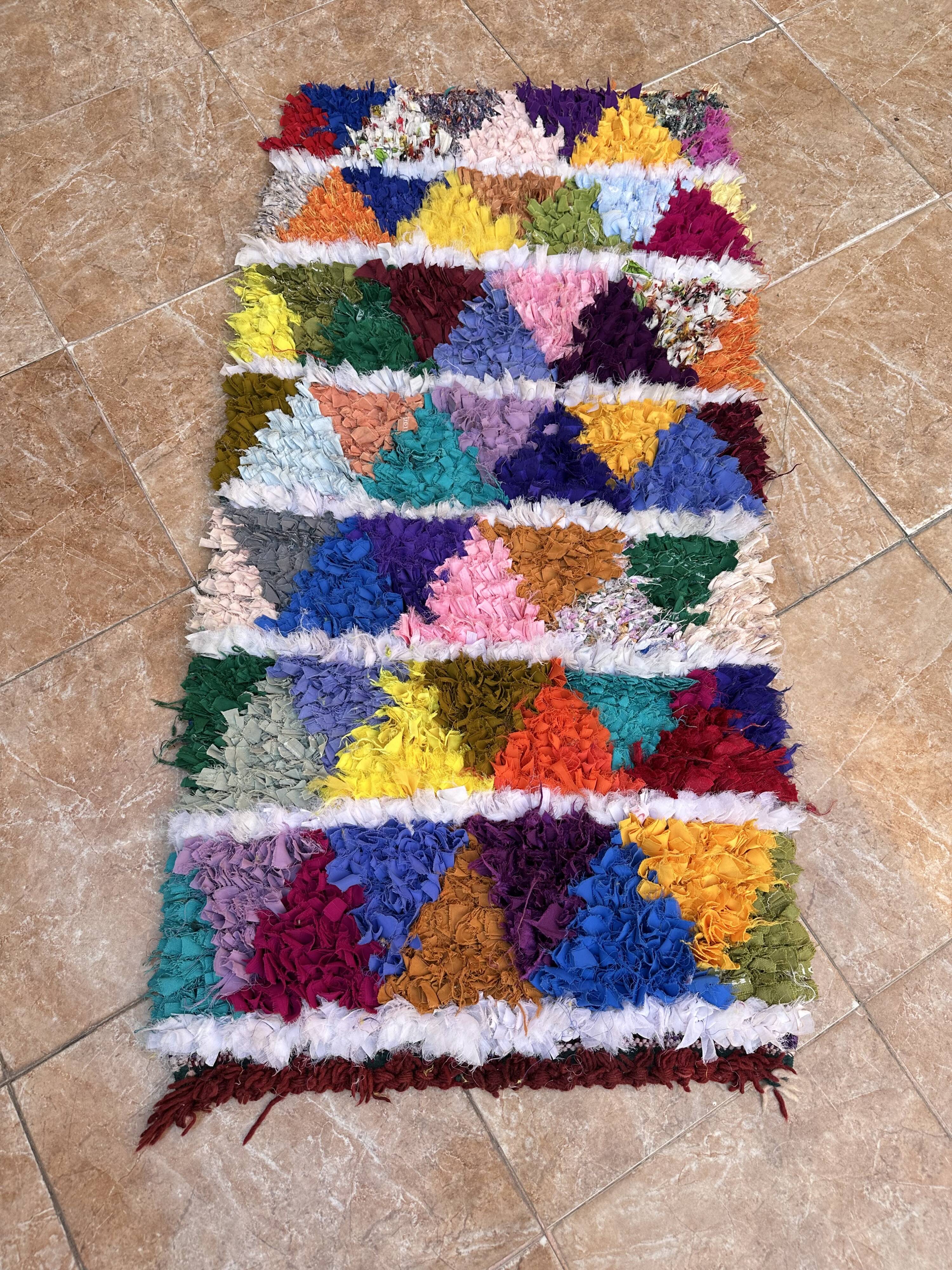 vintage boucherouite rug; berber boucherouite rug 120 cm x60 cm