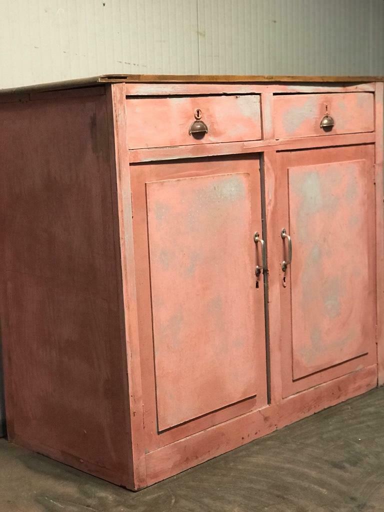 Commode rose vintage