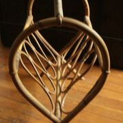 Magazine rack vintage rattan bamboo, cove round moving volutes feet