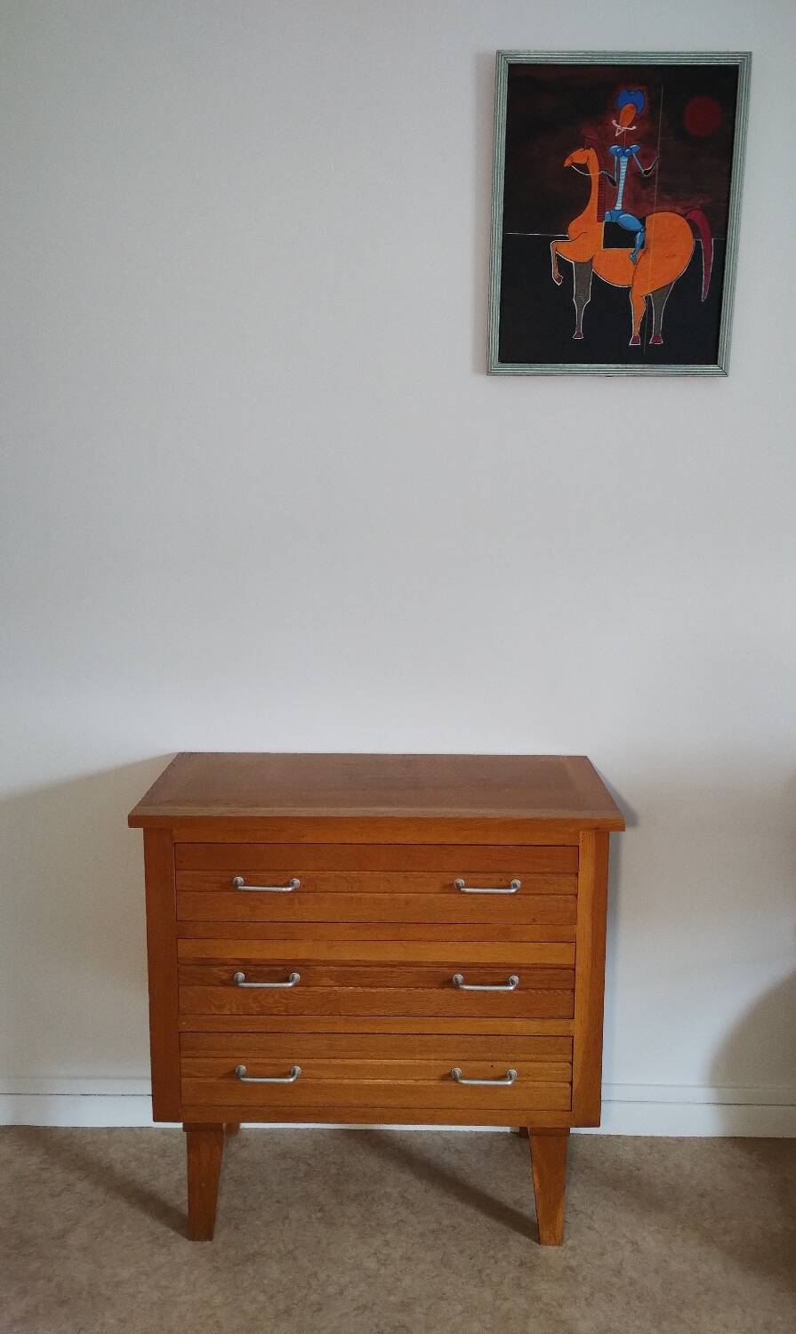Vintage chest of drawers