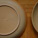 Lot de 5 grandes assiettes plates en grès