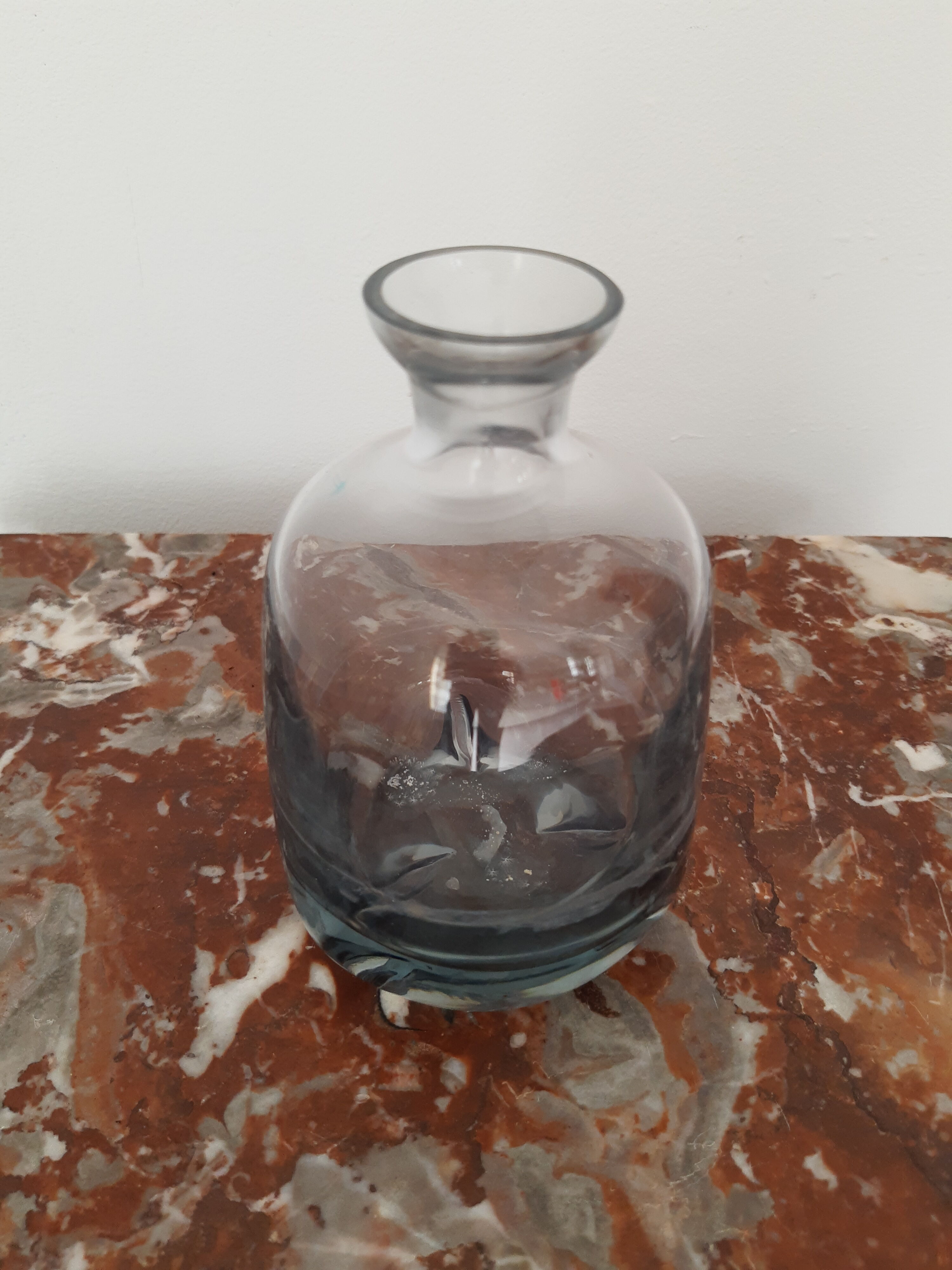 Carafe grey smoked glass