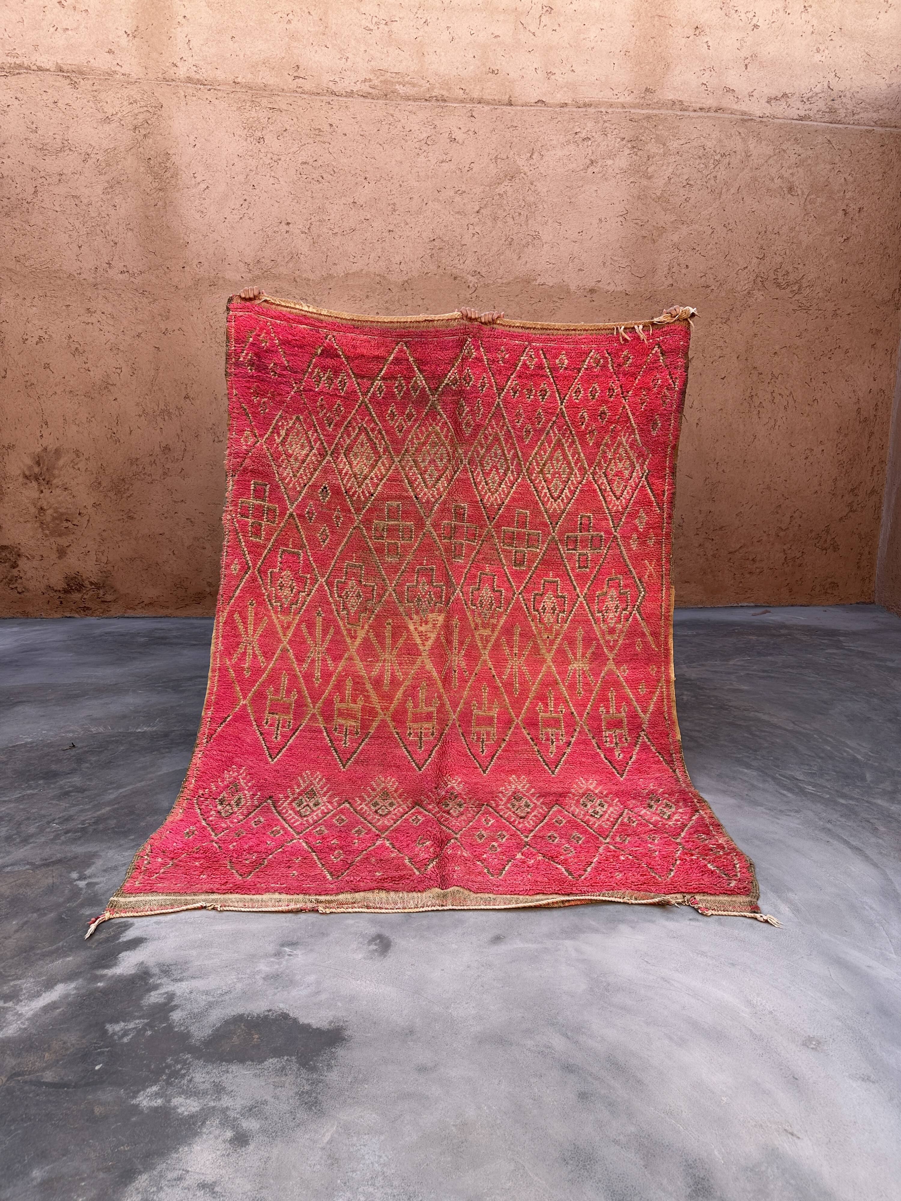 Moroccan Carpet - 192 x 277 cm