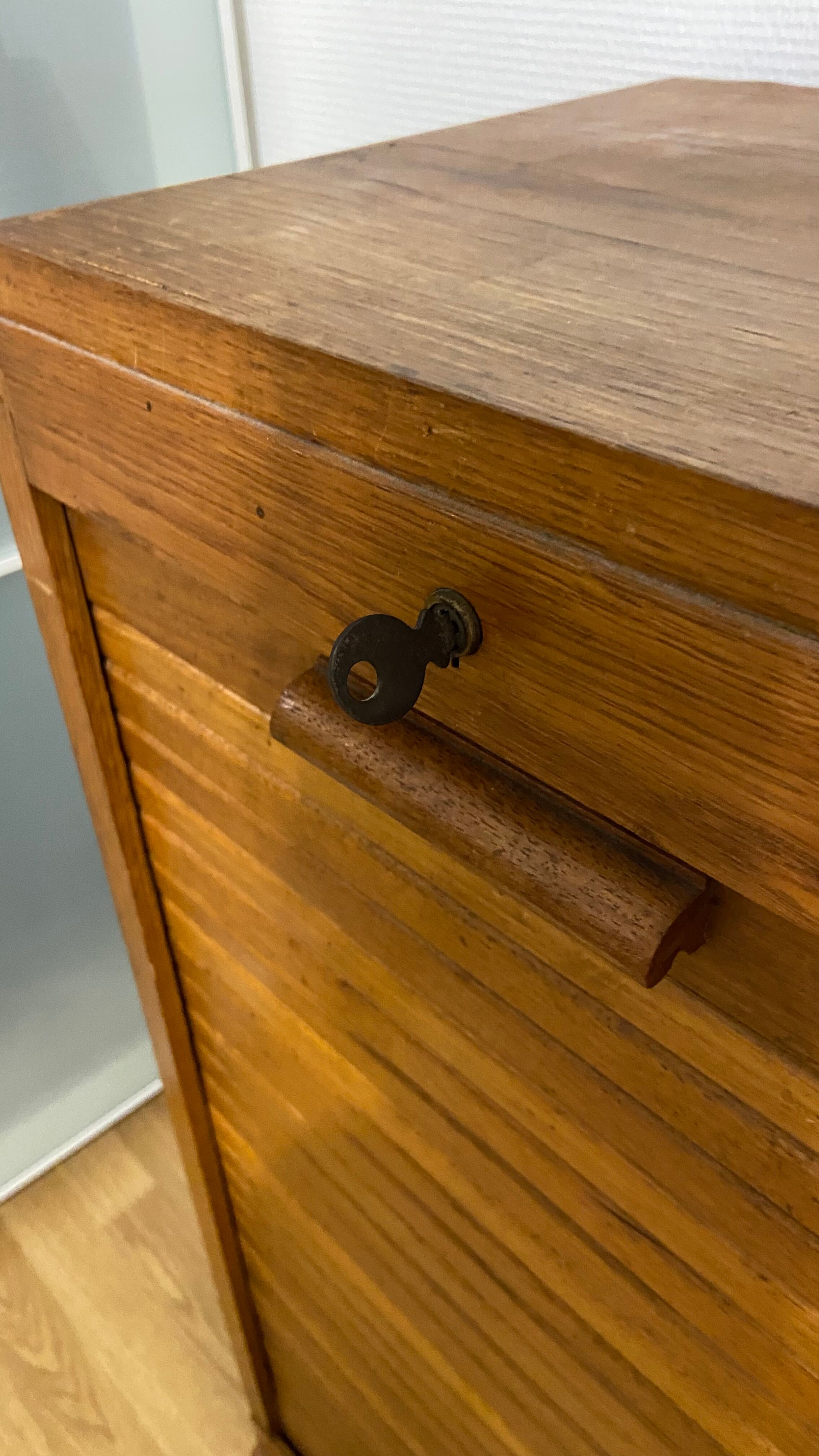 Pop-up Christmas 2022 - Craft furniture small vintage curtain binder 1940