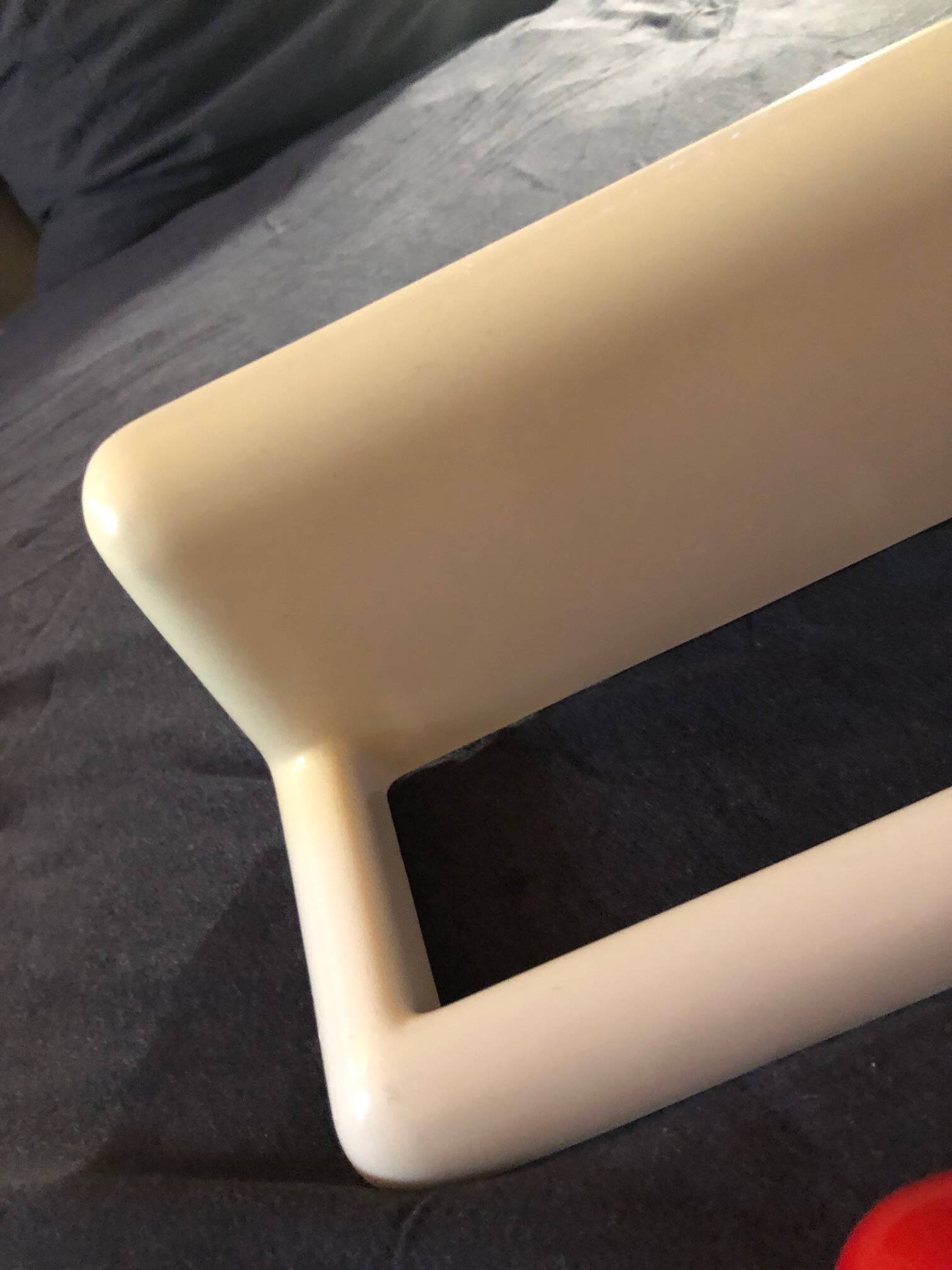 Bathroom accessory set, BILUMEN, G. Castiglioni, ABS, 1970s