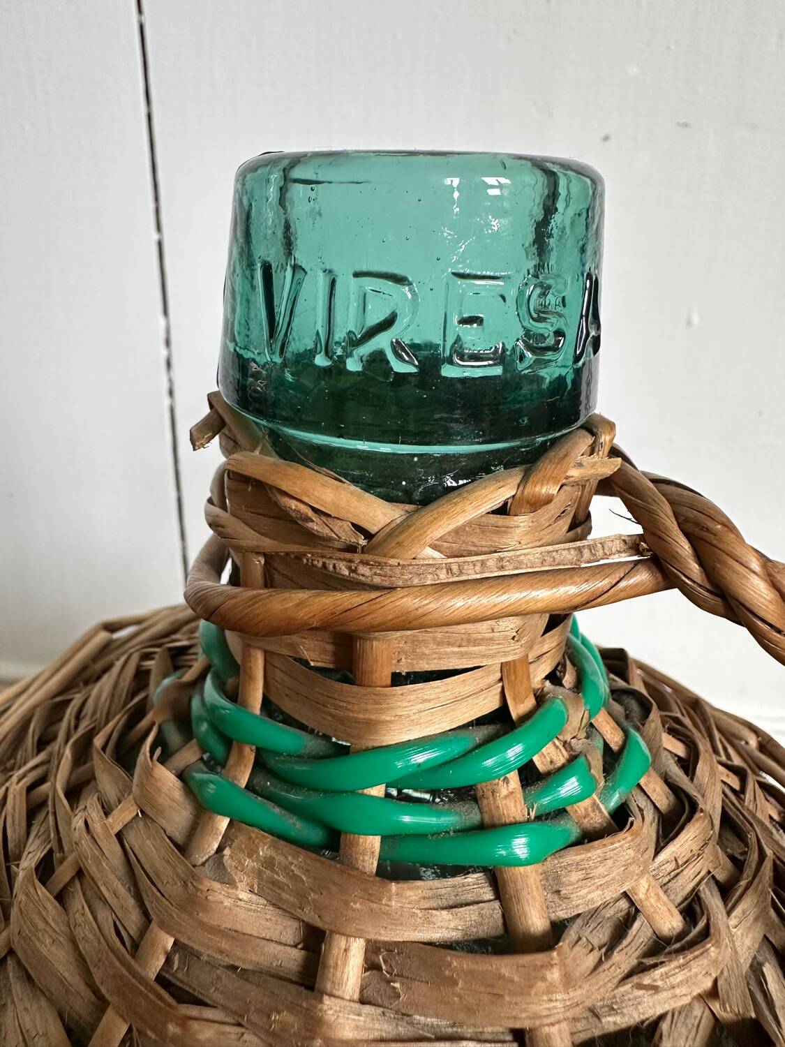 Viresa 70s demijohn