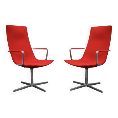 Paire de fauteuils pivotants Catifa 70 par Arper, Italie