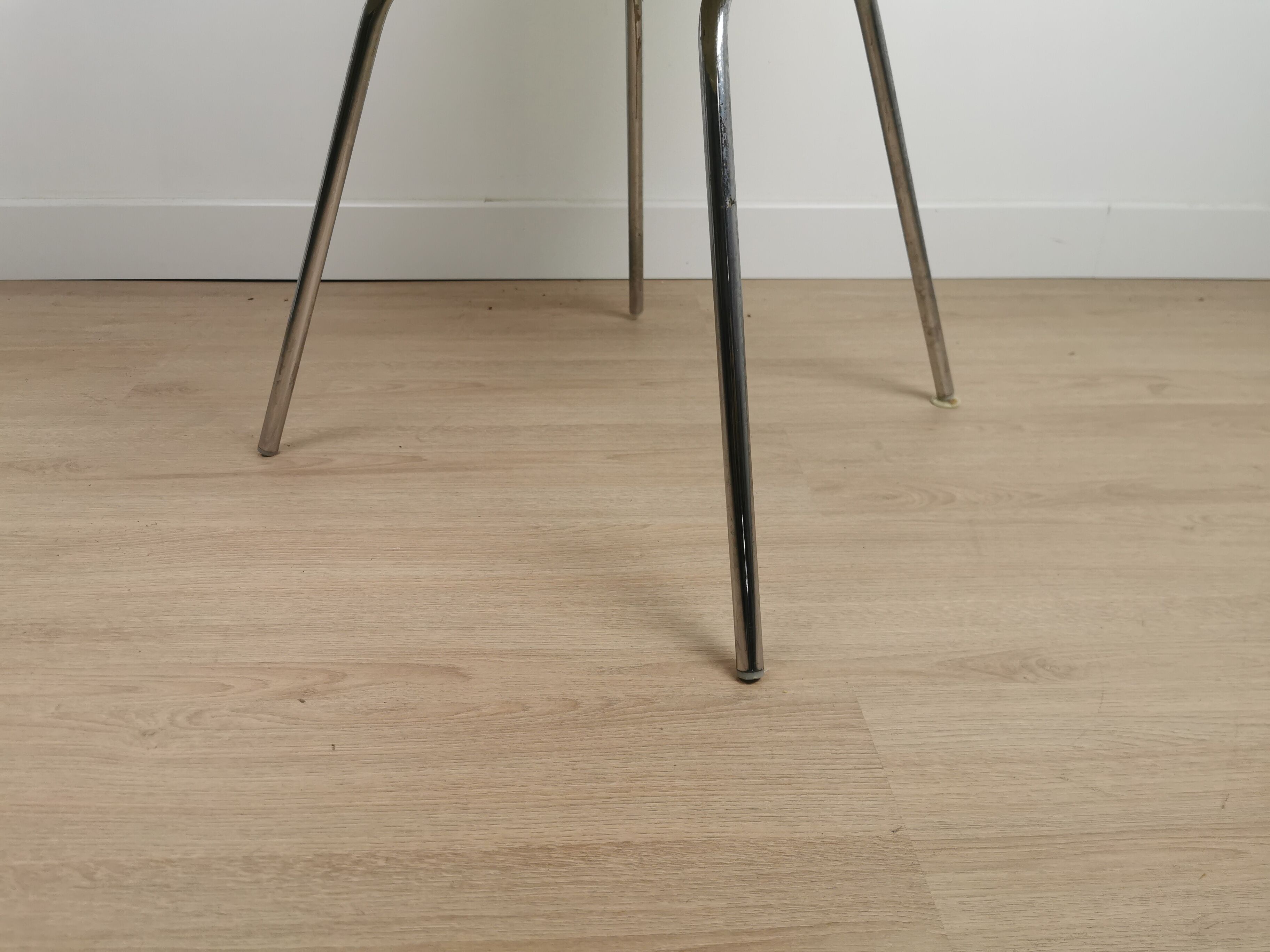 Dax armchair by Charles & Ray Eames, Herman Miller