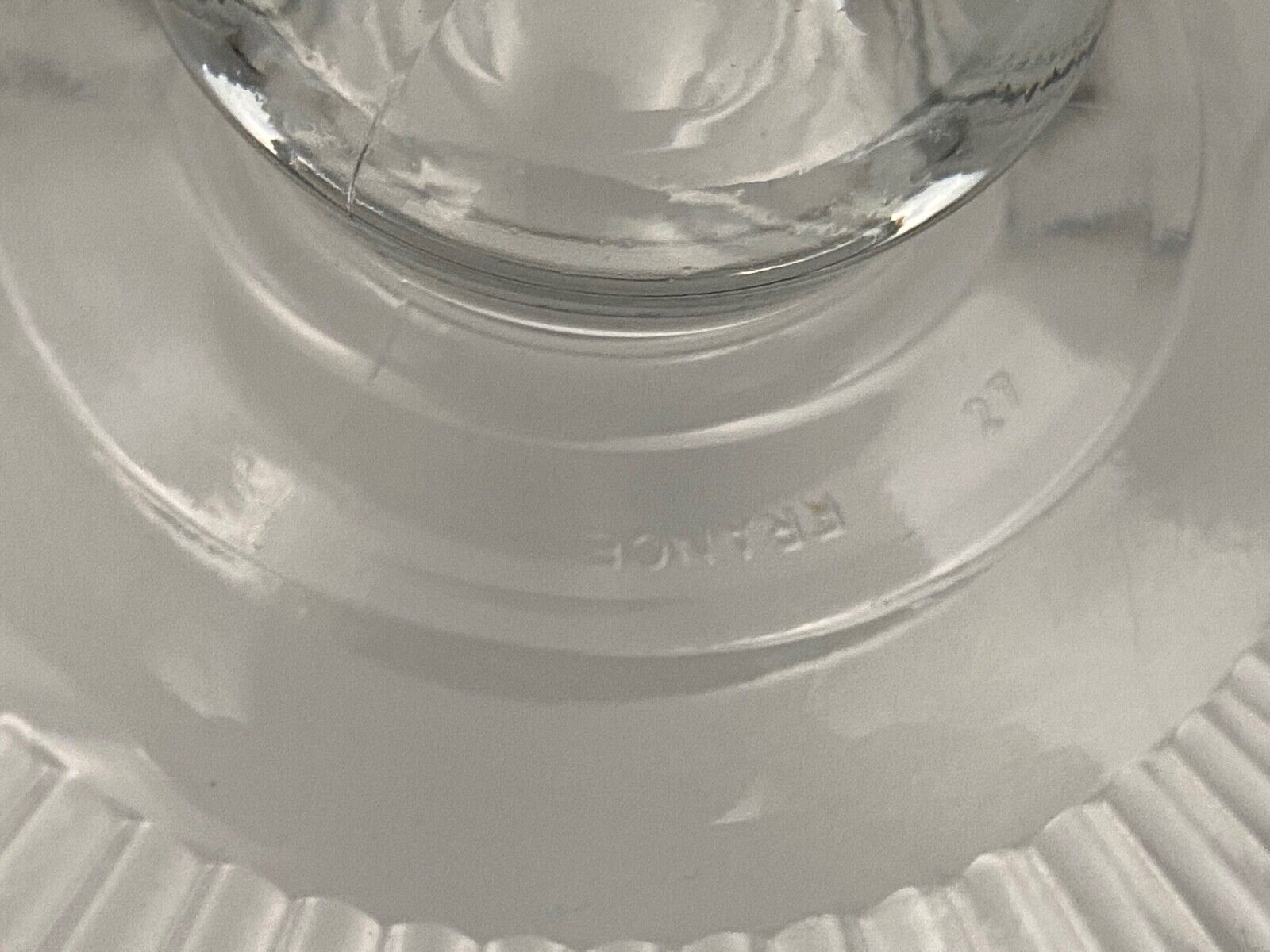 Bell with cakes or cheeses in molded press xxe with dish