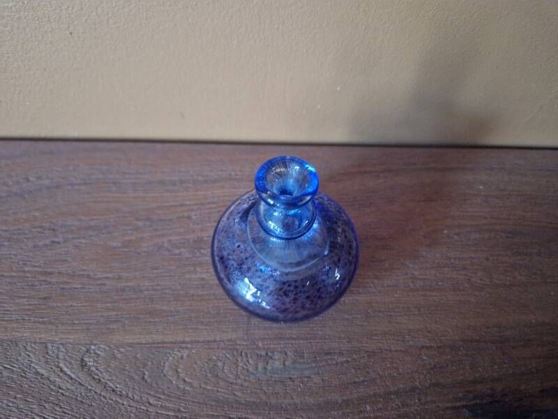 Bertil Vallien (Born 1938) for Kosta Boda Artistcol - Small glass vase