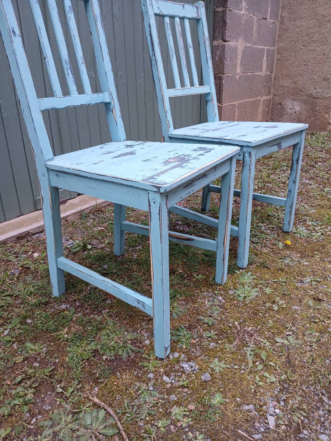 2 vintage style chairs