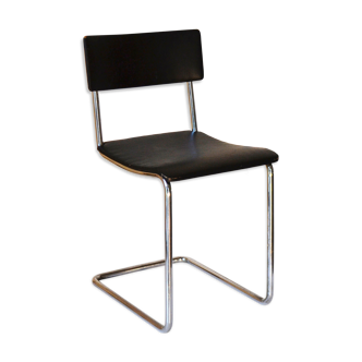 1930s Bauhaus style chair by d3 Rotterdam; model no. 36.