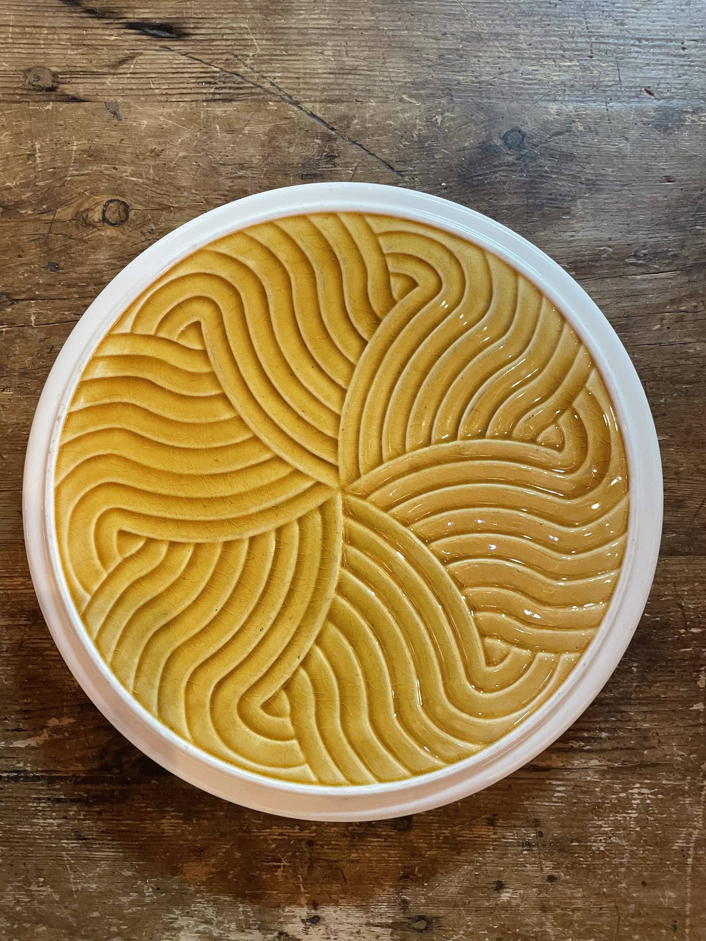 Sarreguemines art deco trivety