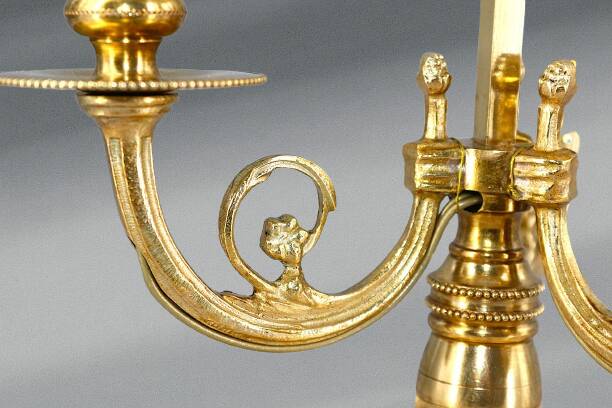 Lampe Bouillotte en Bronze Doré de Style Louis XVI Trois Lumières