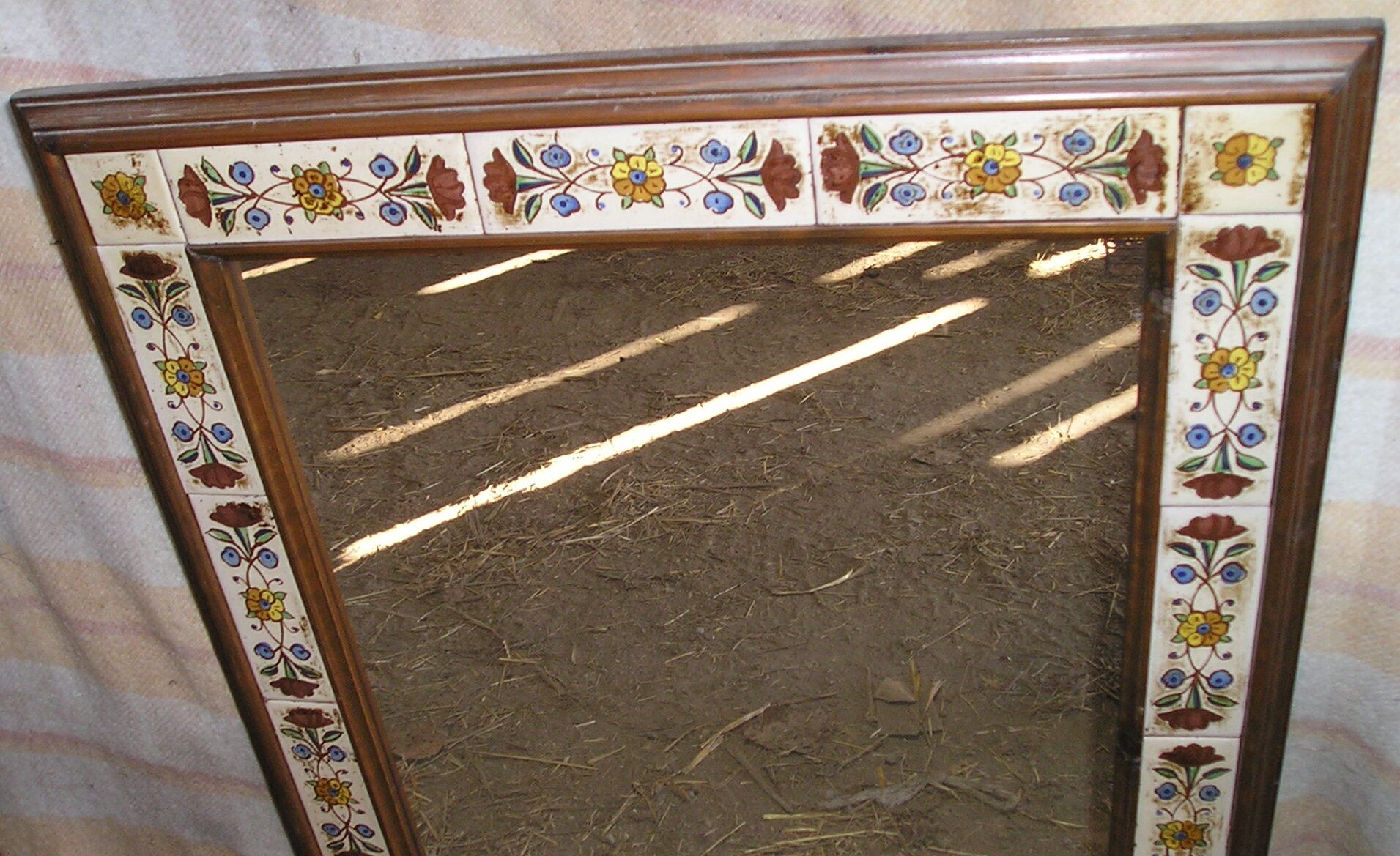 Mirror framing tiles 90x61cm
