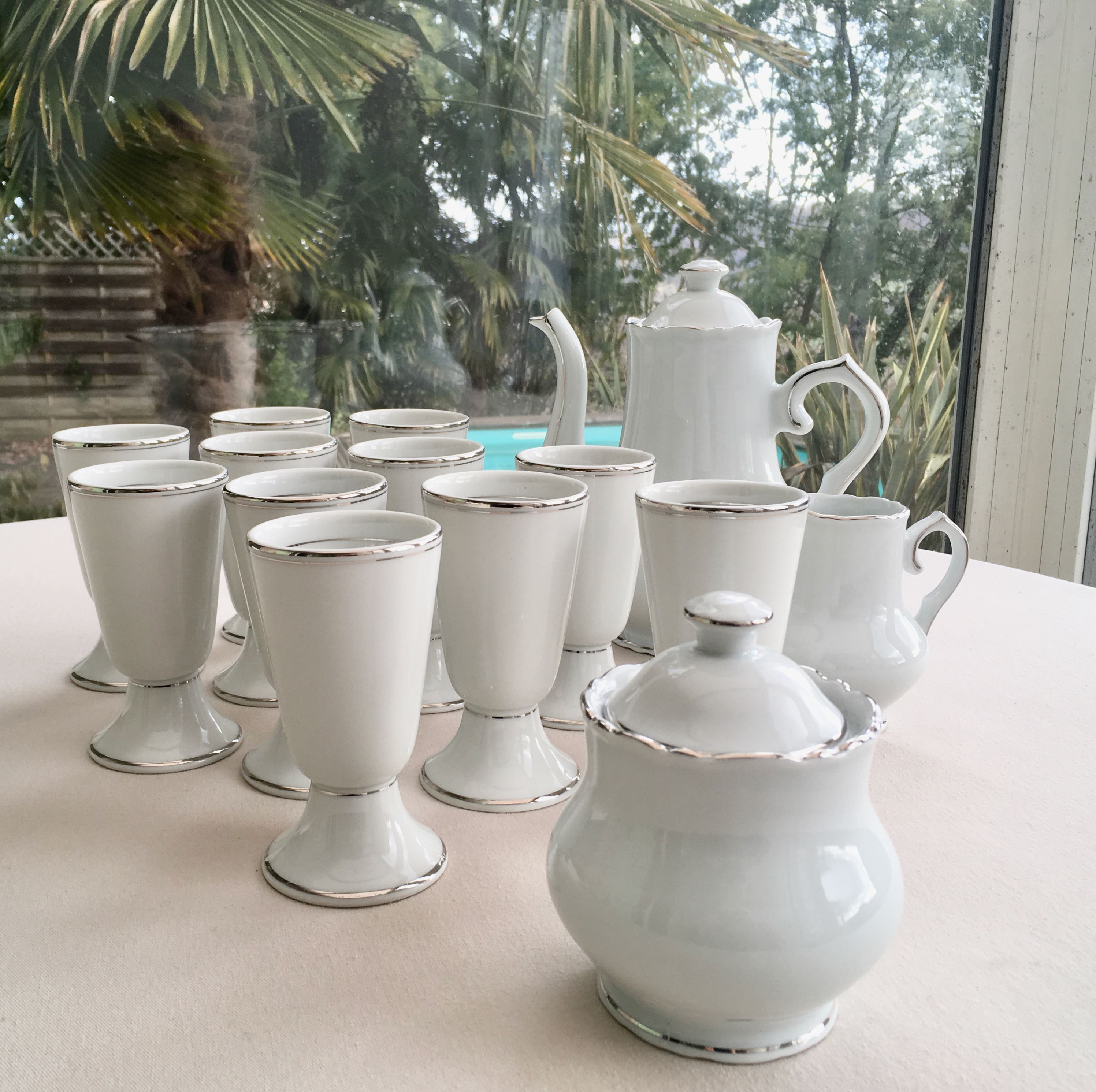 80s coffee service for 10 people