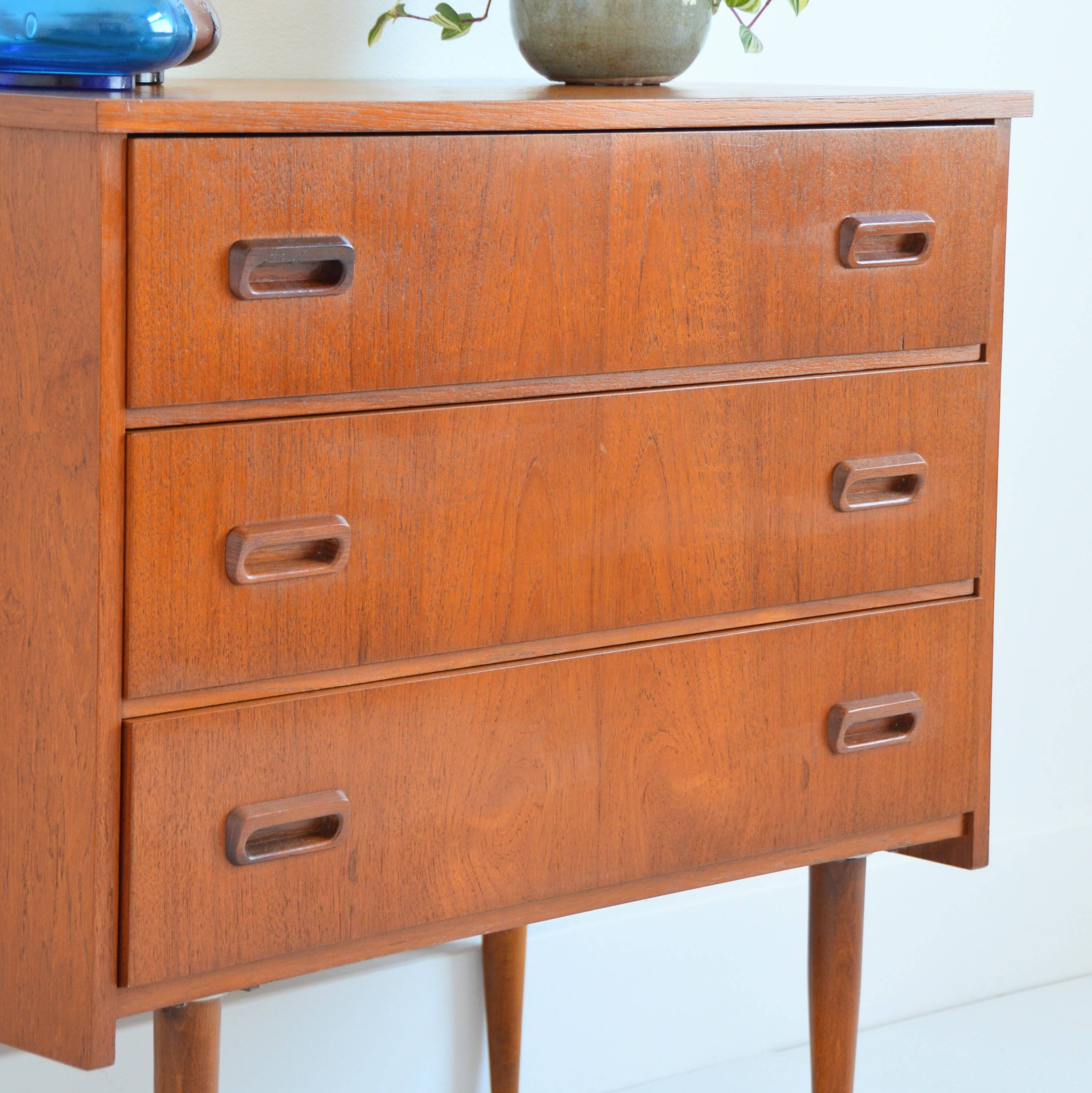 Commode scandinave teck 1960s