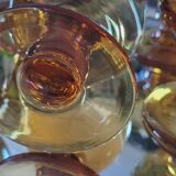 Verres à pied 70's ambré