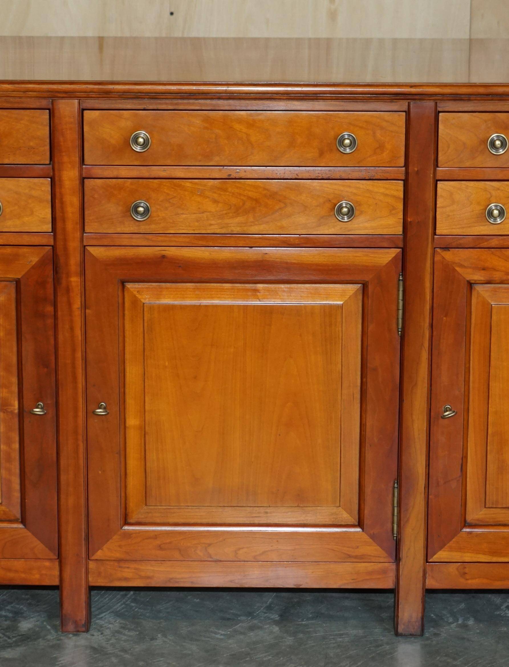 Large buffet Multiyork in solid cherry wood with six drawers.