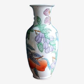 Hand-painted Chinese vase