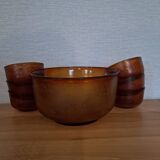 Ensemble coupelles et plat en verre ambré, années 70