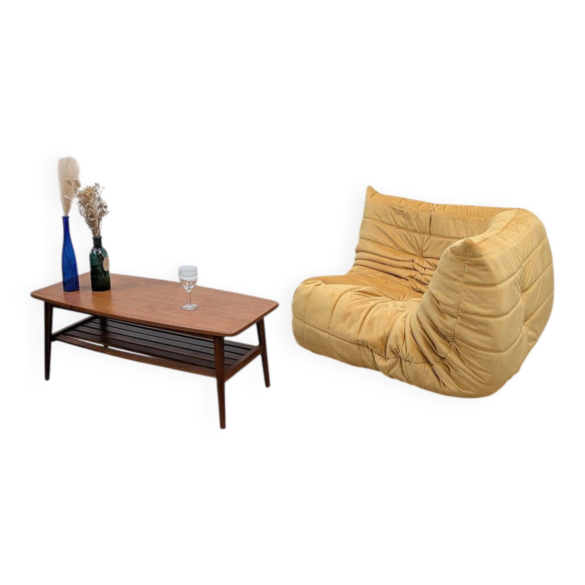 Togo corner by Michel Ducaroy