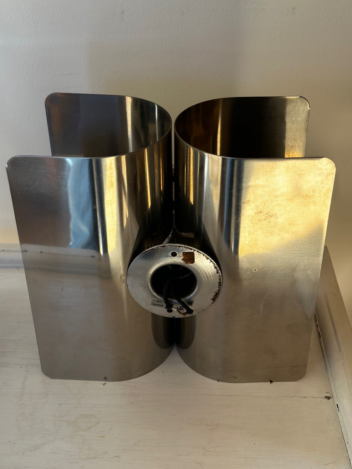 Pair of Harvey Guzzini wall lights Italy - Chrome Metal - Space Age year