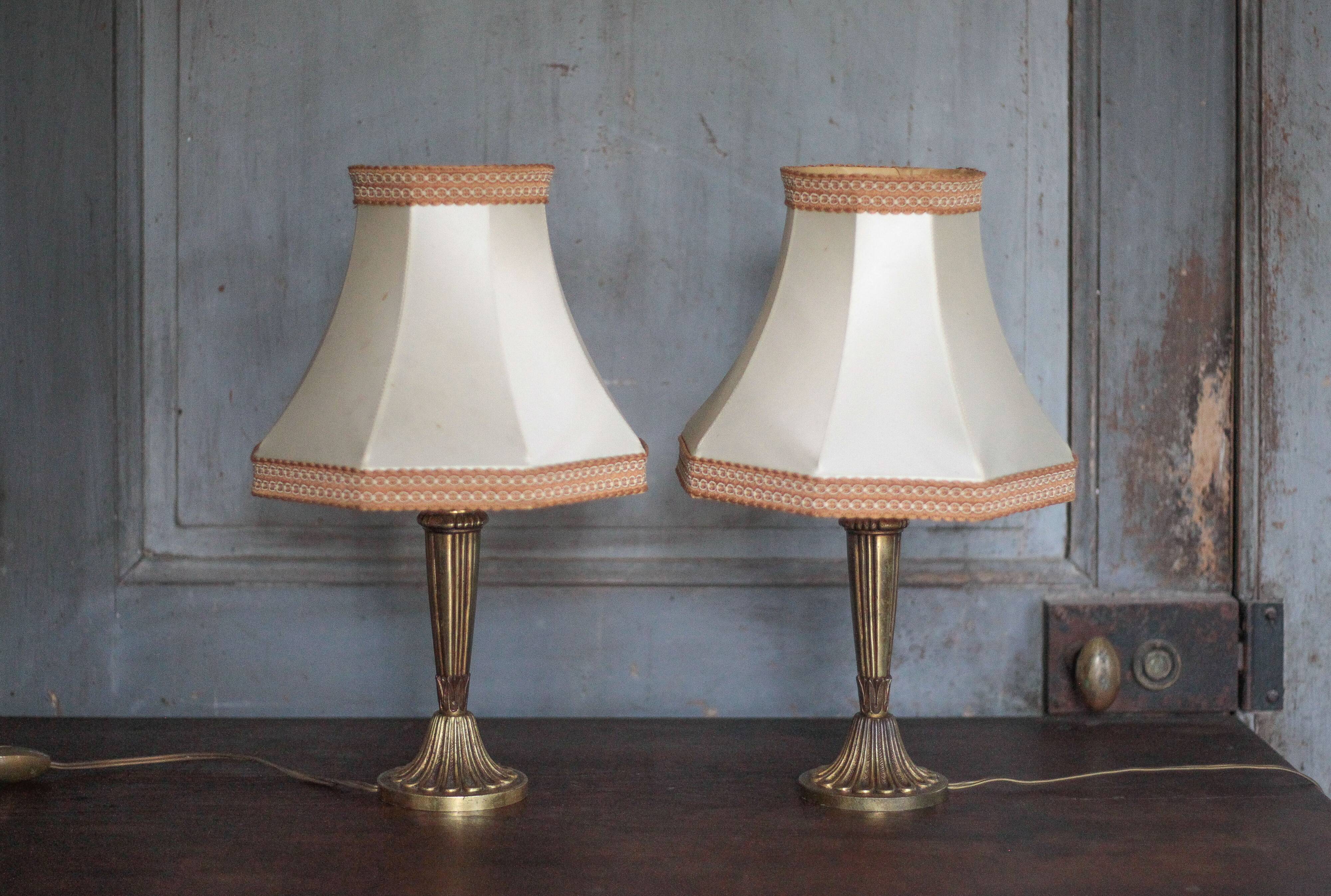 Pair of bronze lamps with fabric shades, bedside lamp.