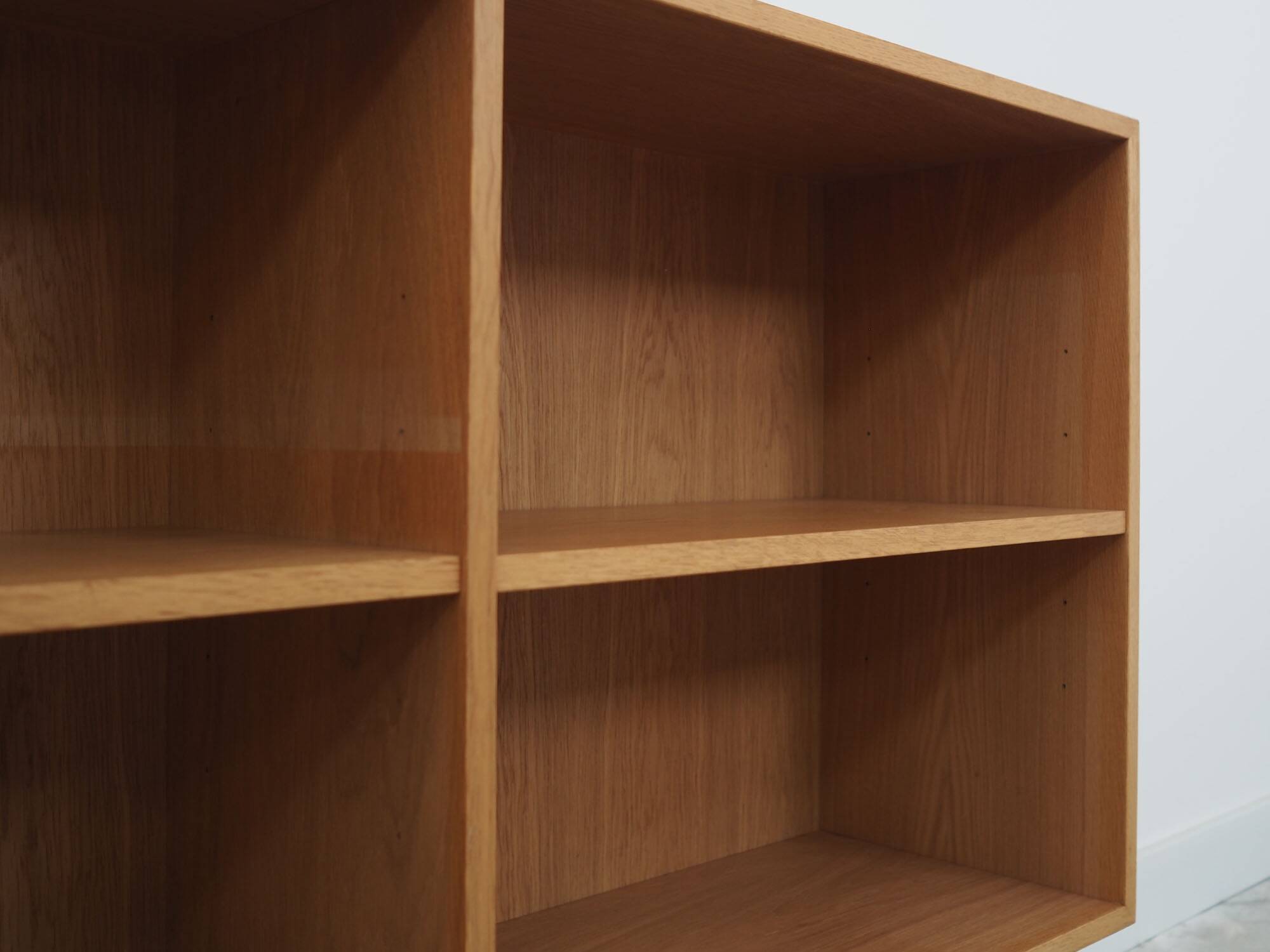 Ashen bookcase, Danish design, 1970s, production: Denmark