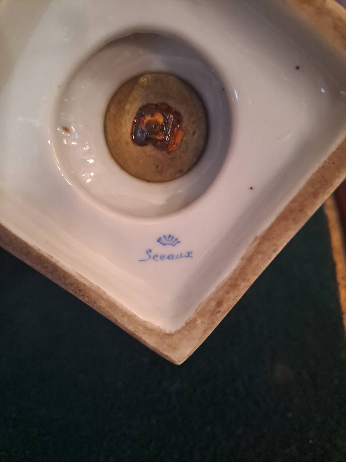 Porcelain flower pot from Sceaux