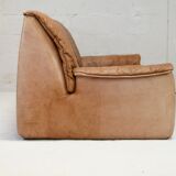Cinna sofa. Circa 1970. Foam and "caramel" leather. 3 seats.