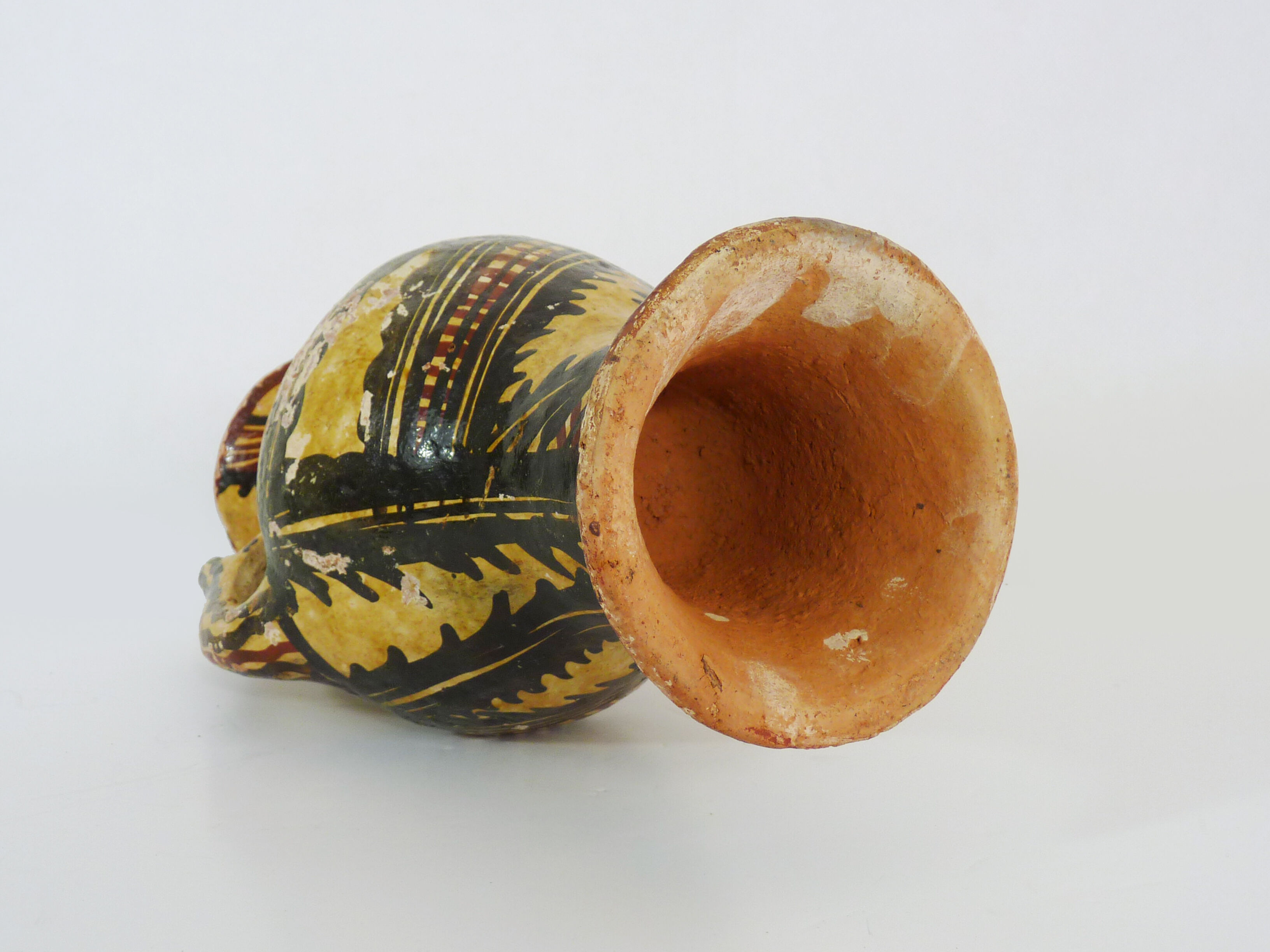 Iddeqi Kabyle pottery, Kabyle amphora,Berbere, Kabyle folk art. Year 50