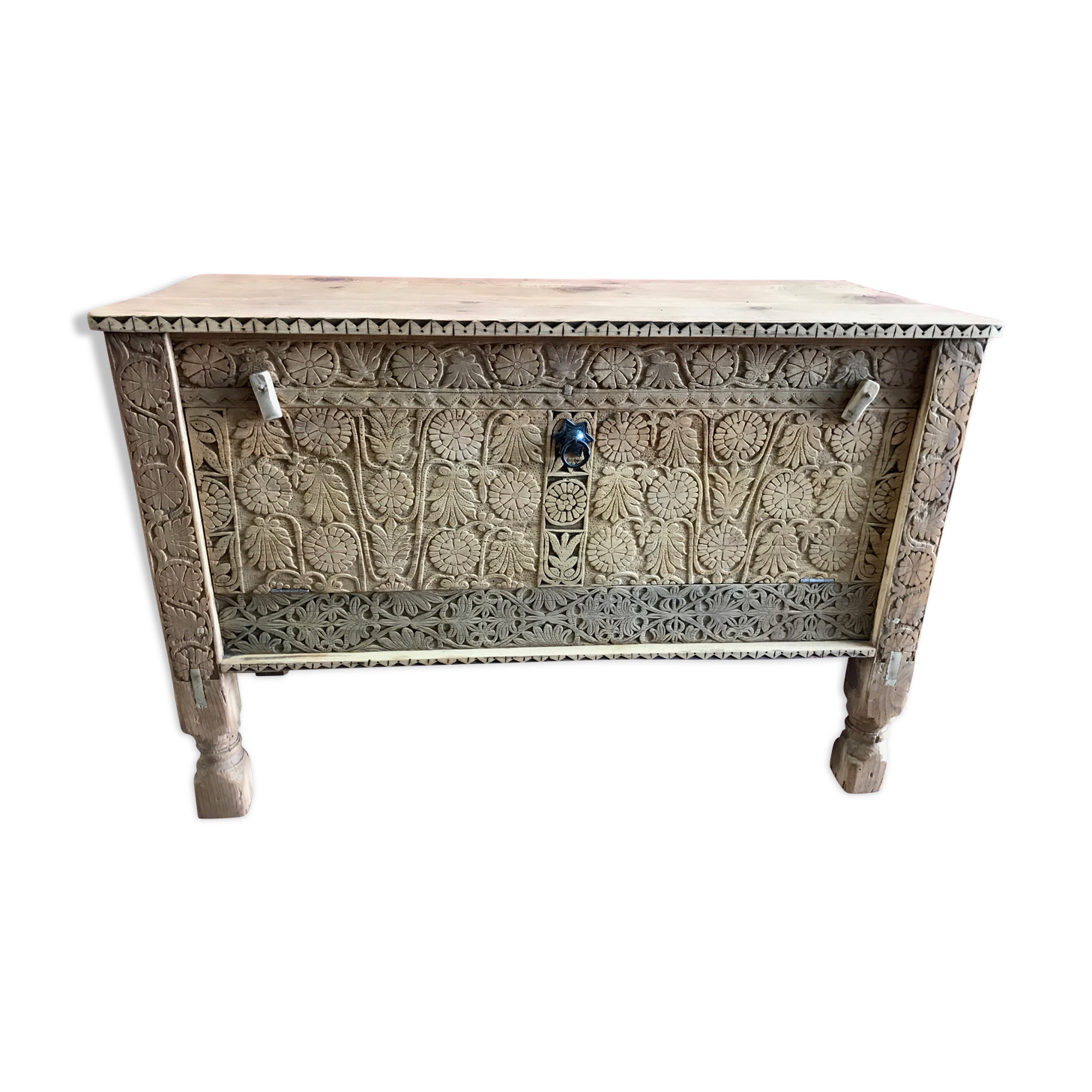 Cedarwood box, Pakistan